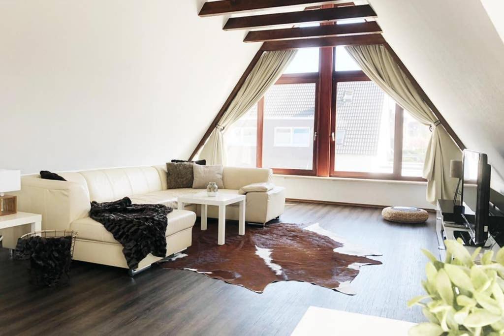 Ferienwohnung Haus Ruhrgebiet Mülheim an der Ruhr Esterno foto